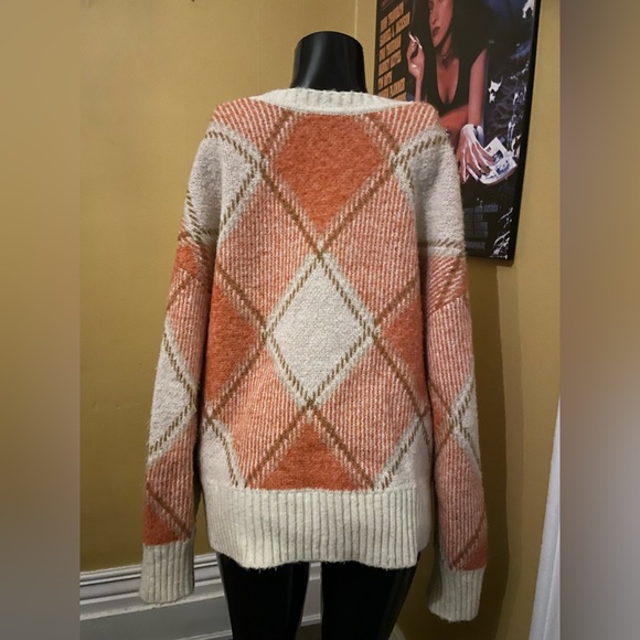 Women’s Oversized Cardigan ( Medium ) - Picture 5 of 5